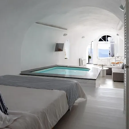 Zenith Blue Traditional Imerovigli (Santorini)