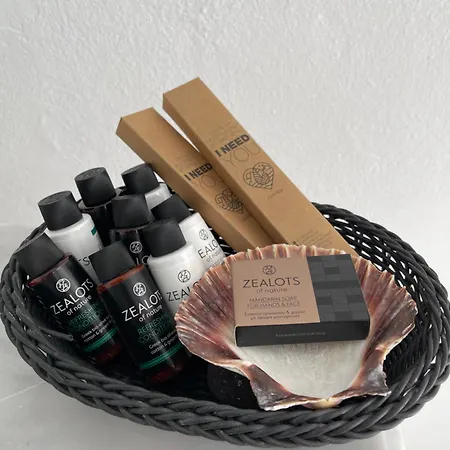 Zenith Blue Traditional Szálloda