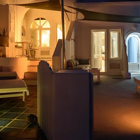 Zenith Blue Traditional Imerovígli