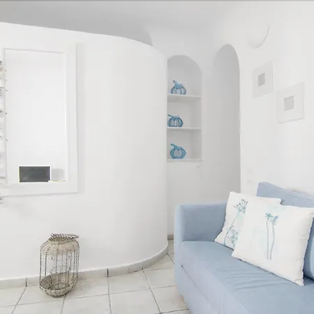 Zenith Blue Traditional Hotel 3*