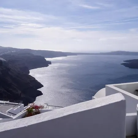 Zenith Blue Traditional Hotel