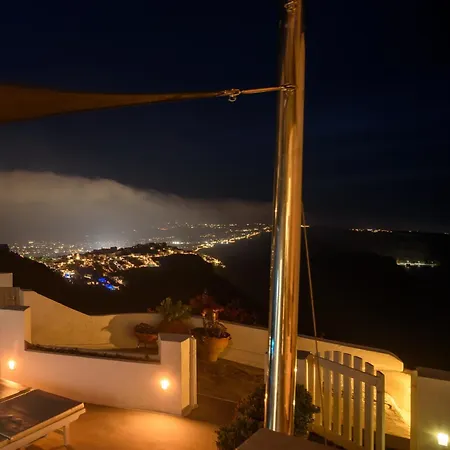 Zenith Blue Traditional Otel Imerovigli (Santorini)