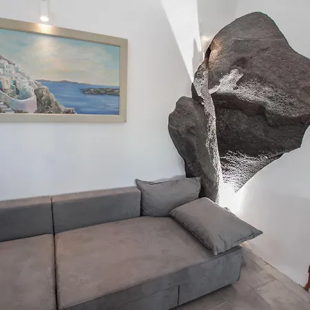 Zenith Blue Traditional Hotel 3*