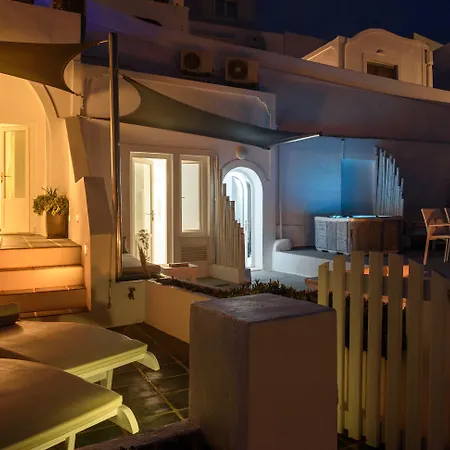 Zenith Blue Traditional Hotel