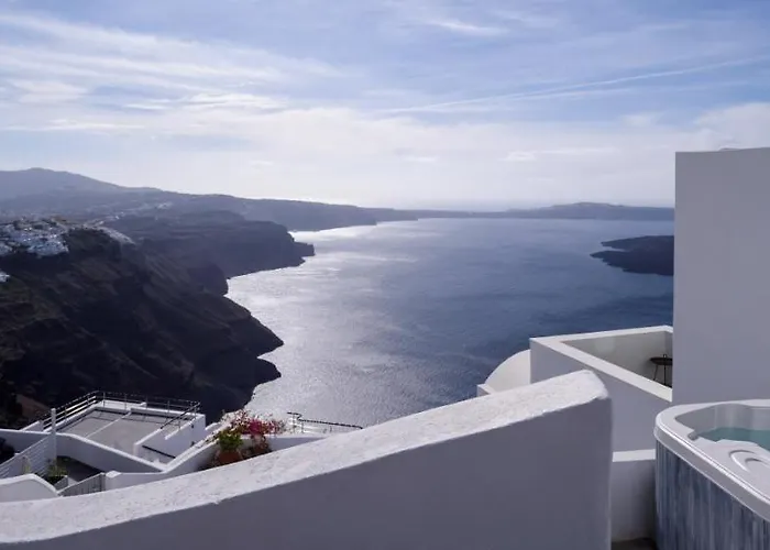 Zenith Blue Traditional Hotel