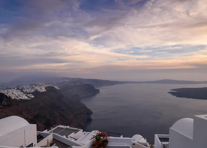 Zenith Blue Traditional Hotel