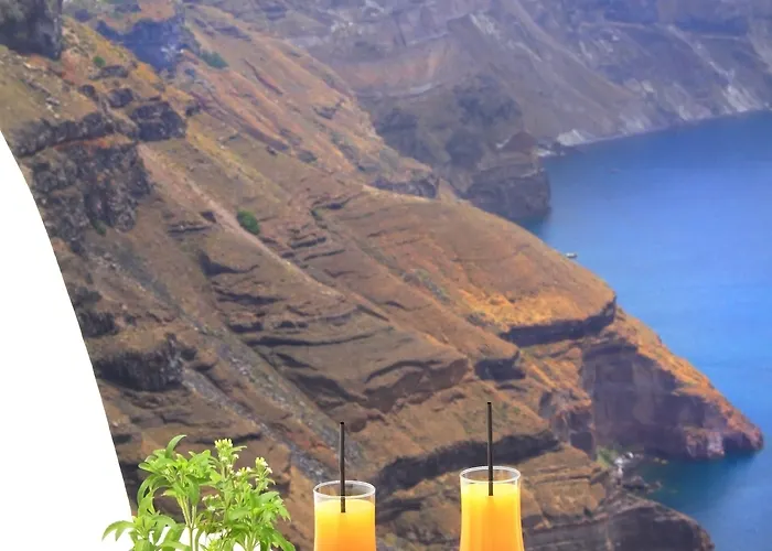 Zenith Blue Traditional Hotel