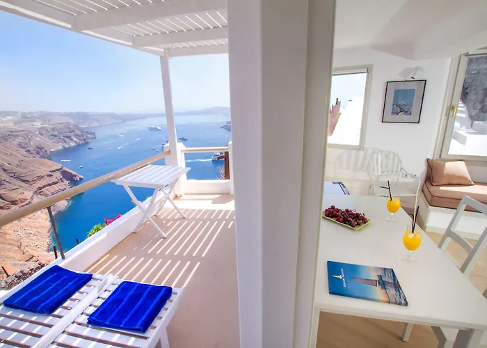 Zenith Blue Traditional Hotel Imerovigli (Santorini)