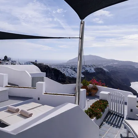 Отель Zenith Blue Traditional